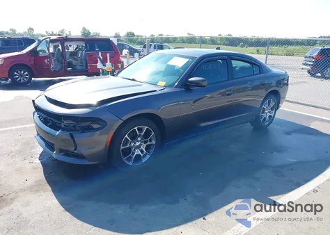 2015 Dodge Charger Sxt z USA, uszkodzony, nr VIN 2C3CDXJG7FH884274
